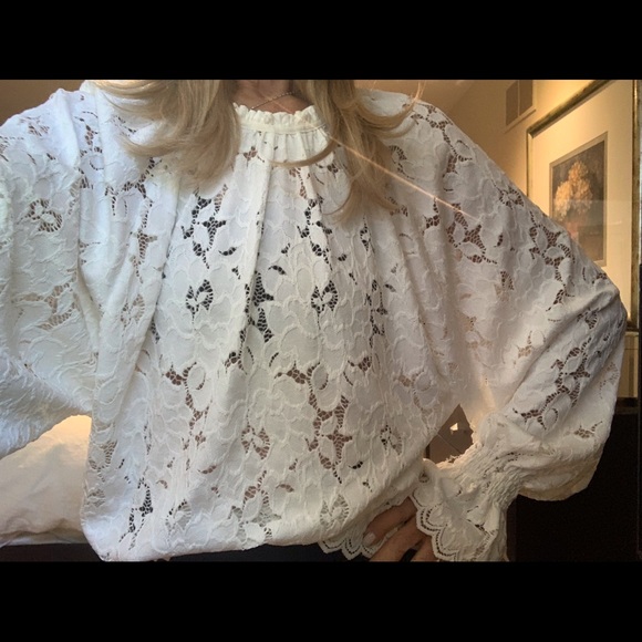BoHo beautiful white lace blouse by Free People - Picture 5 of 6